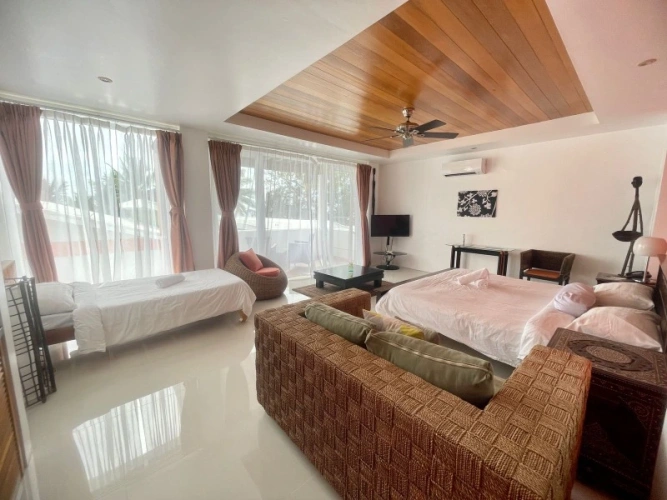 Triple Suite