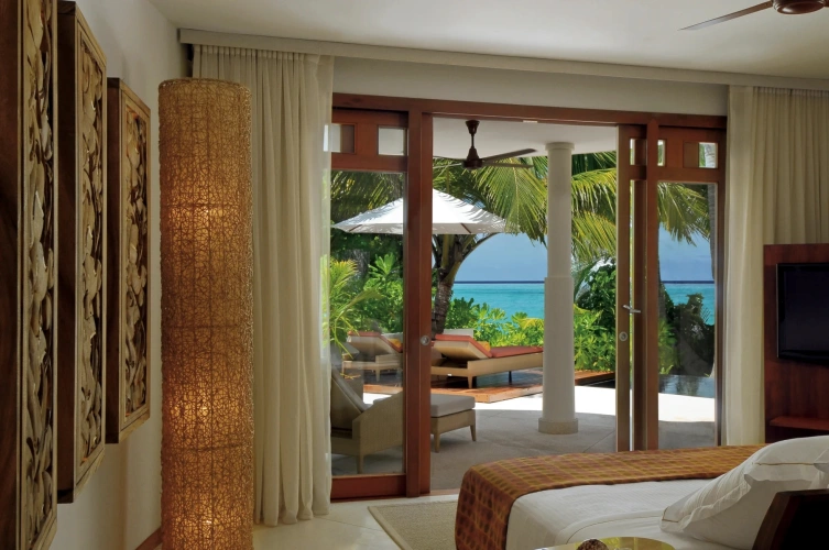 2 Storey Beach Quadruple Villa