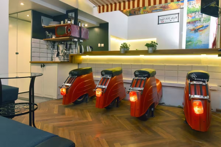 Moto Double Design Apartment