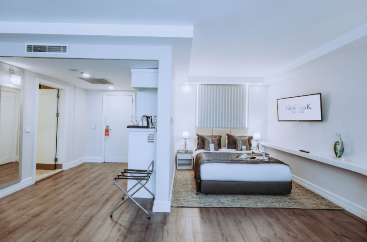King Suite with view