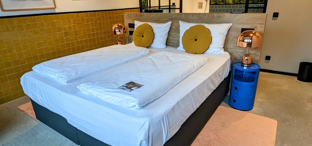Large Double room