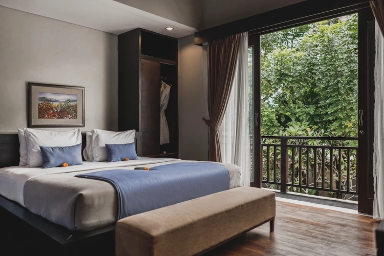 2 Bedrooms Royal Villa