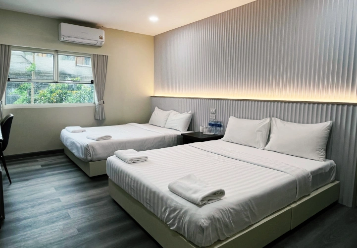 Standard Quadruple room