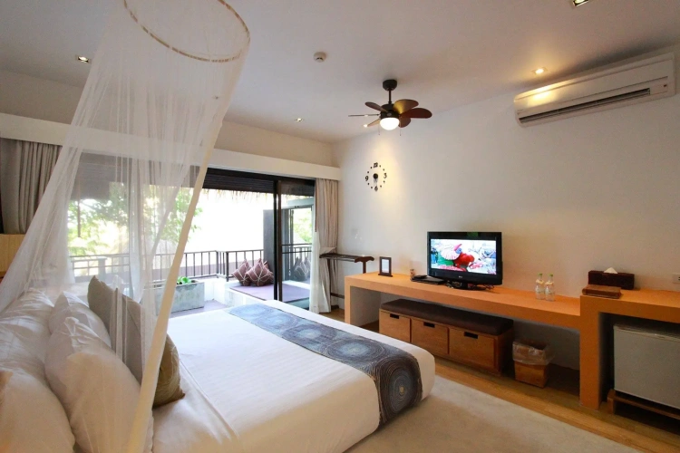 2 Bedrooms Manikara - Jacuzzi Quadruple Family Suite