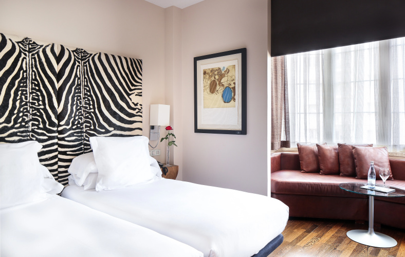 Hotel Gran Derby Suite photo 6