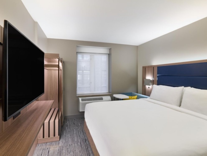Standard Jetted Bath High Floor Double room