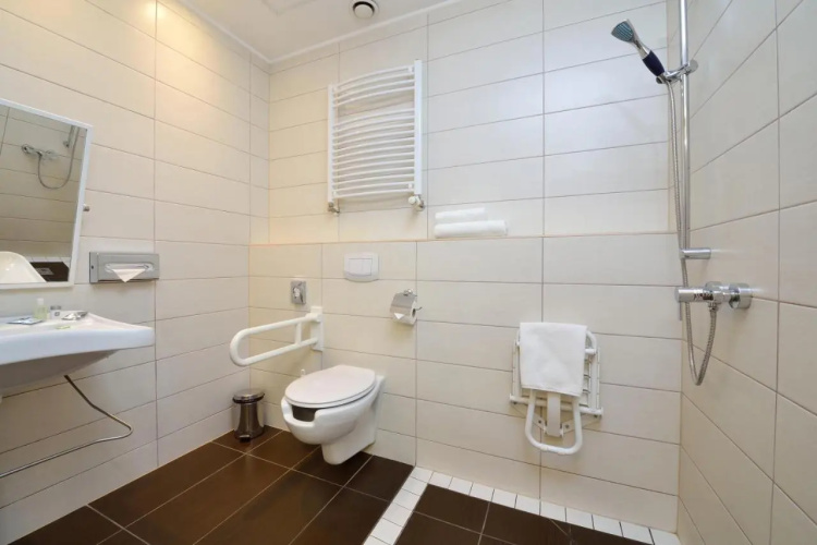 Promenade City Hotel photo 16