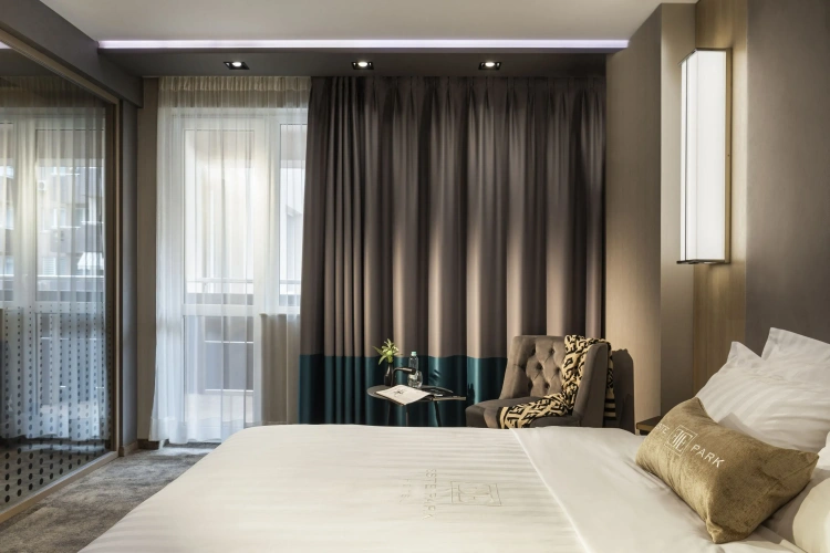 Deluxe with Terrace Double Suite