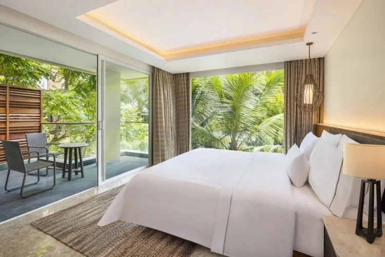 Double Suite with balcony and with garden view