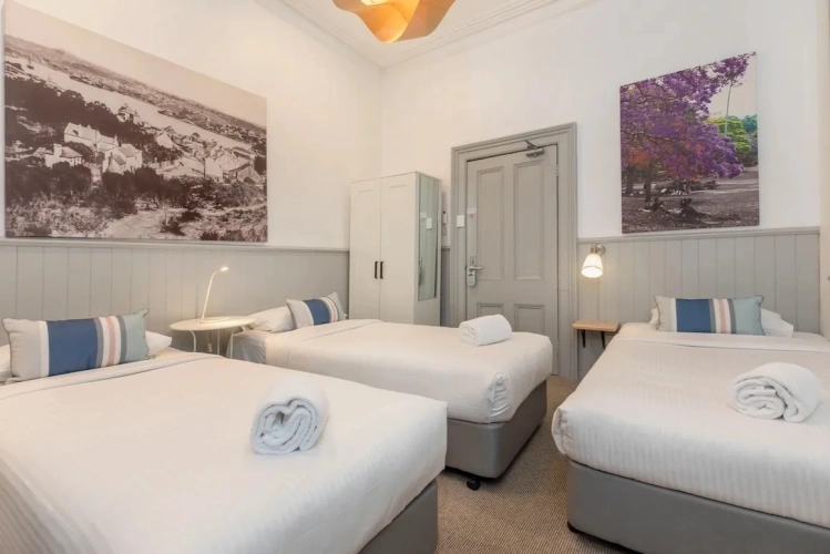 Triple room