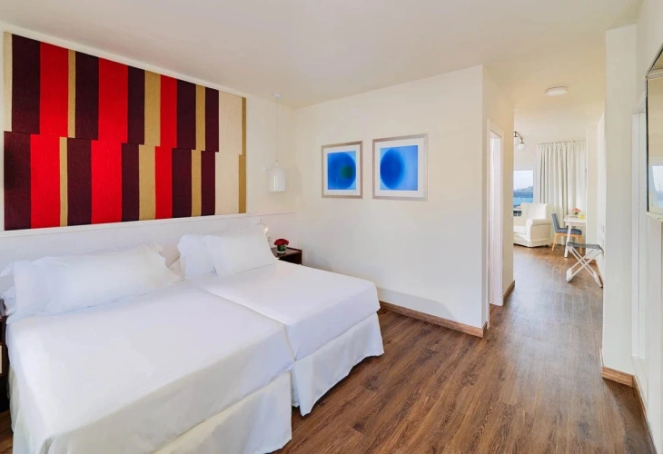 Privilege Twin Suite