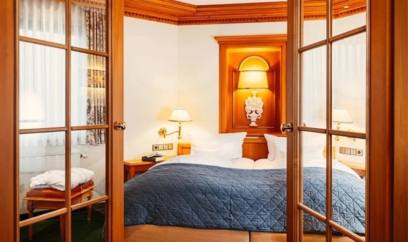 Traditional Double Suite