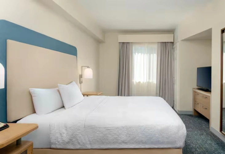 Accessible Double Suite