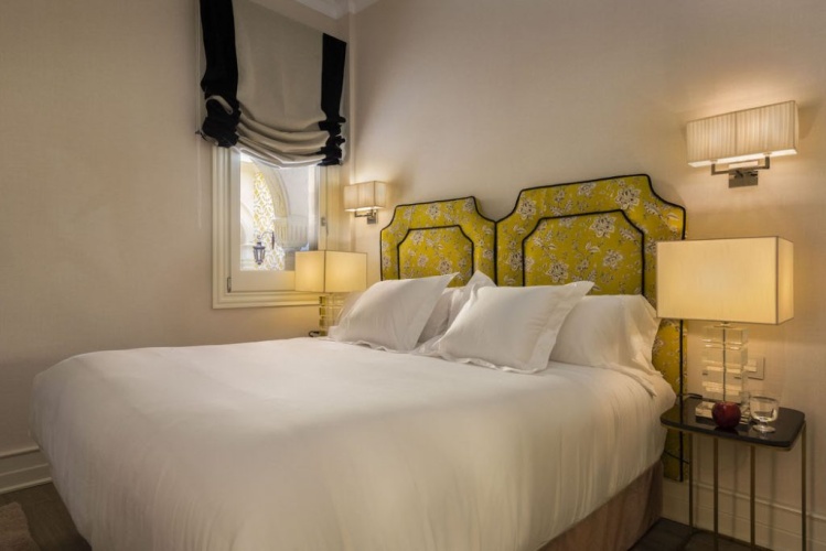 2 Bedrooms Deluxe Apartment
