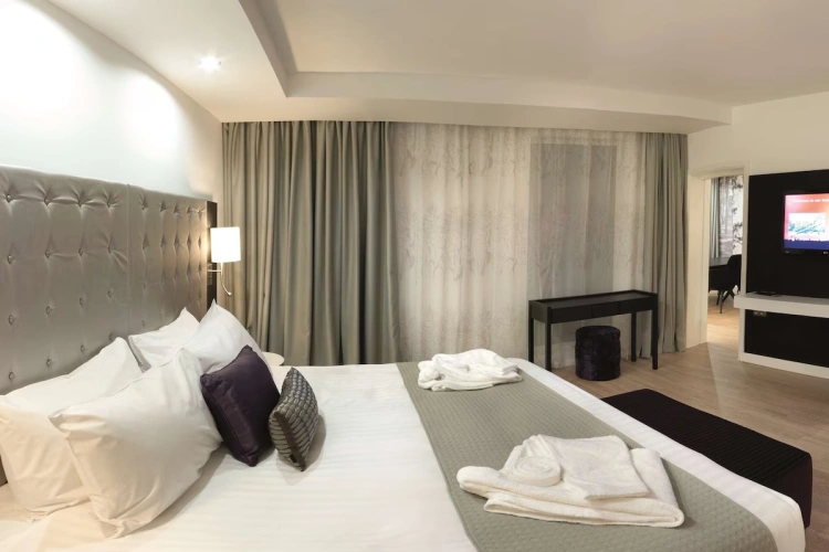 Presidential Double Suite