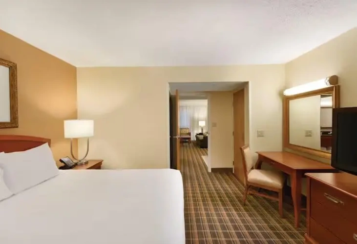 2 Room Suite