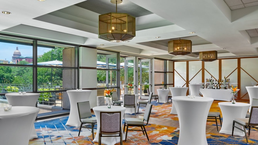 Downright Austin, A Renaissance Hotel photo 26