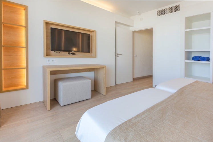 Twin Suite