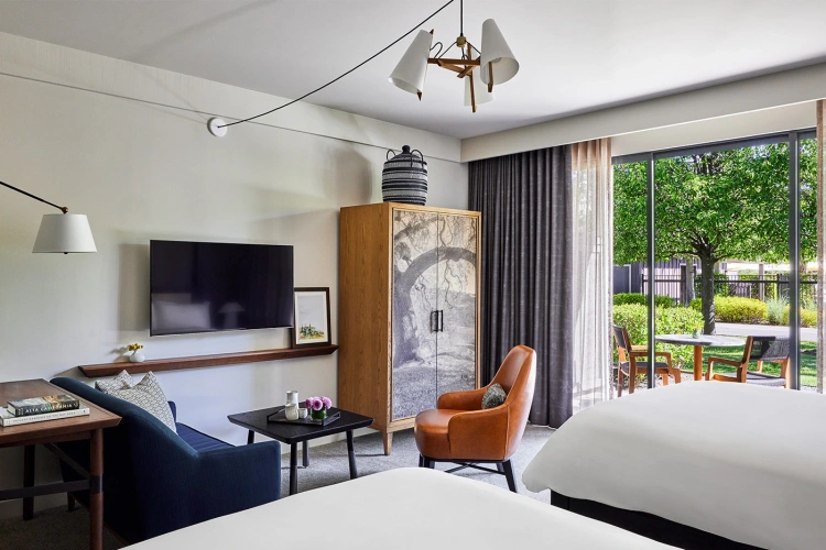 Deluxe Twin room