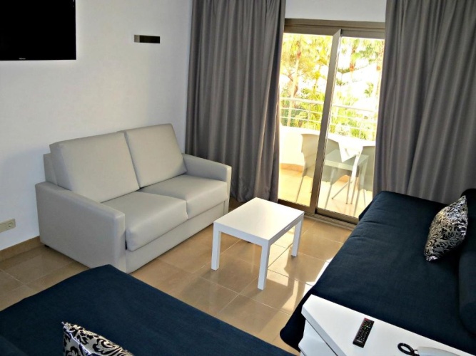 Hotel BG Pamplona photo 9