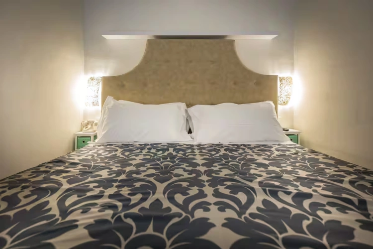 2 Bedrooms Alessandra Quadruple Suite