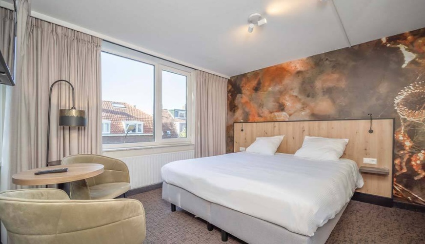 Twin Suite with Roof Terrace