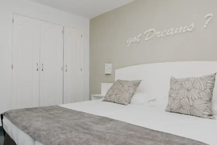 Twin Apartment