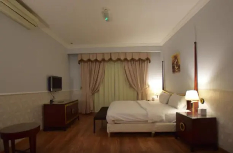 Executive Double Suite