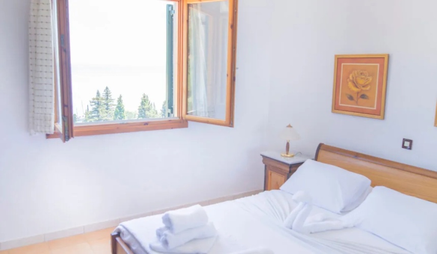 1 Bedroom Double Apartment with sea view