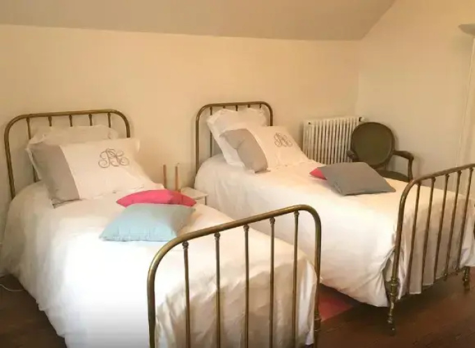 Twin room