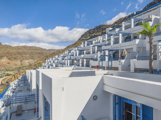 Cala Blanca photo 30