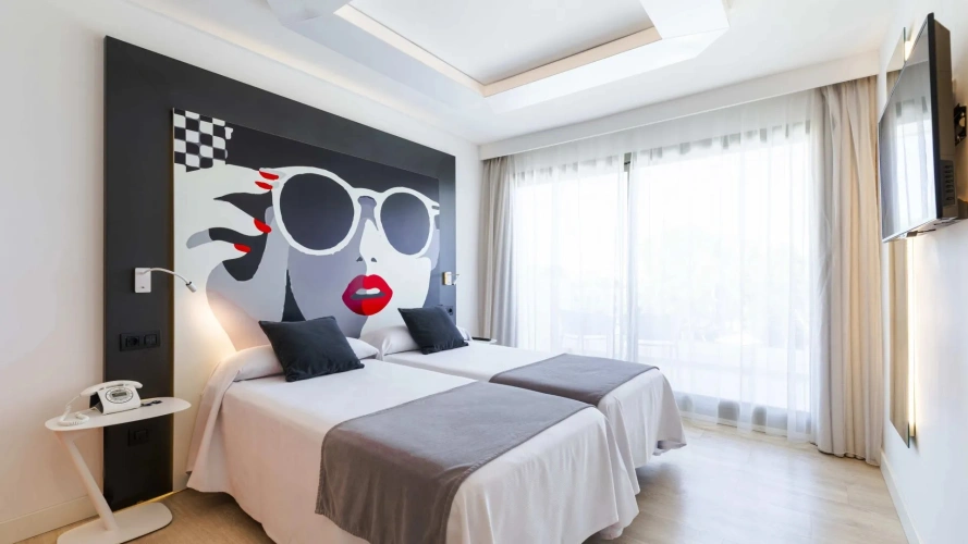 Superior Twin room
