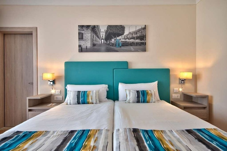 Superior Double room with balcony