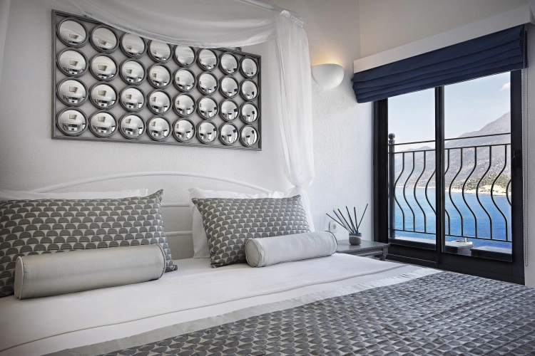 Loft Double room with partial sea view