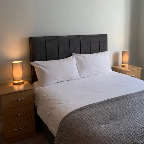 2 Bedrooms Belgrade Square Cosy Quadruple Apartment with balcony
