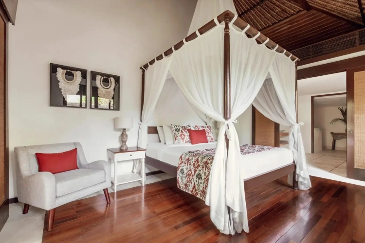 2 Bedrooms Pool Villa