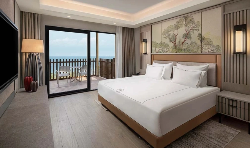 Corner Suite with sea view