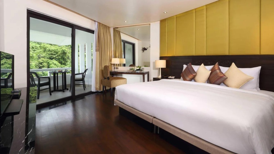 2 Bedrooms Terrace Suite with ocean view
