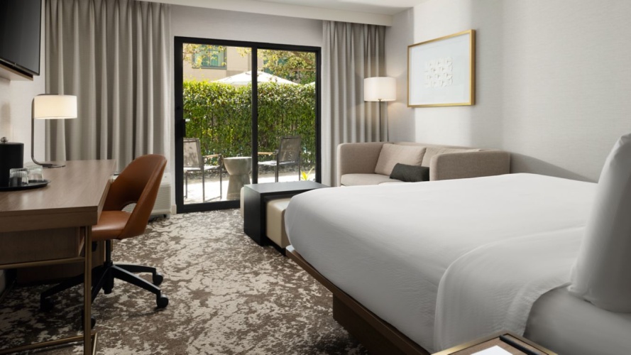 Standard Double room with balcony