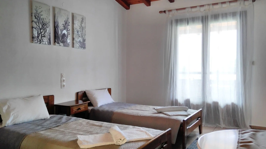 Double Studio with balcony and with limited sea view