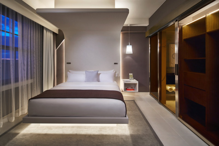 Monument Corner Double Suite