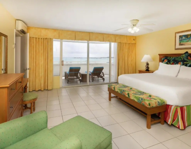2 Bedrooms Quadruple Apartment