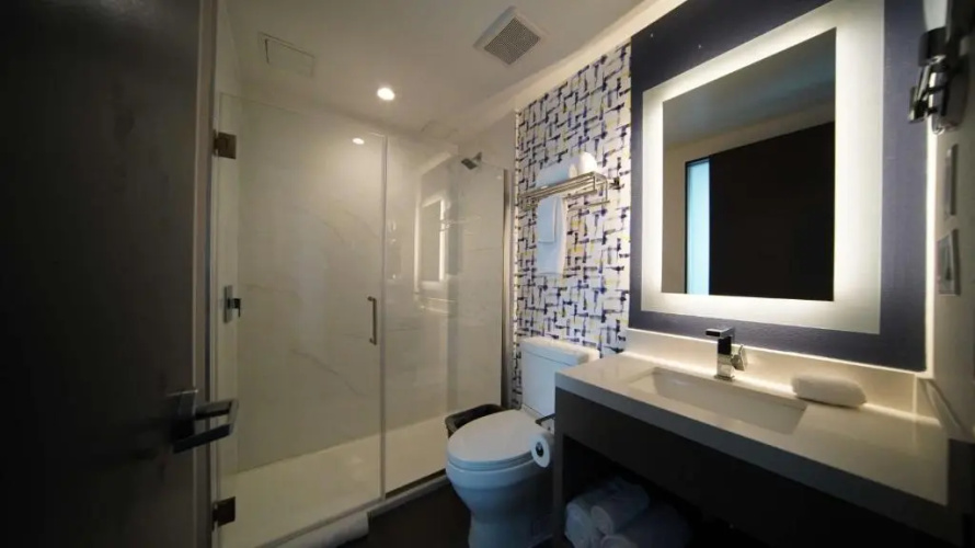 DoubleTree by Hilton Long Island City, NY photo 16