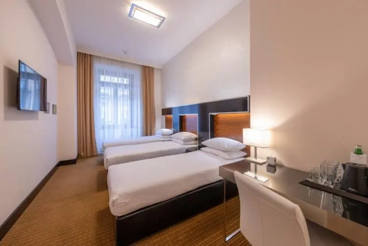 Superior Triple room