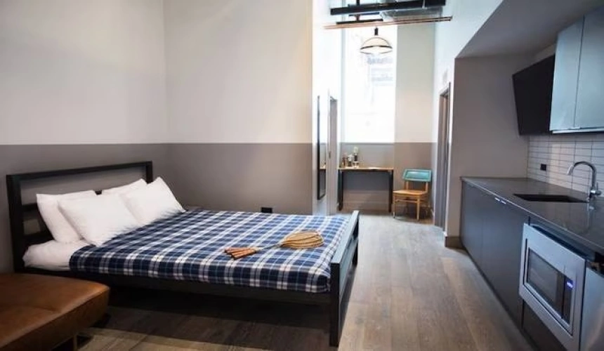 1 Bedroom Suite