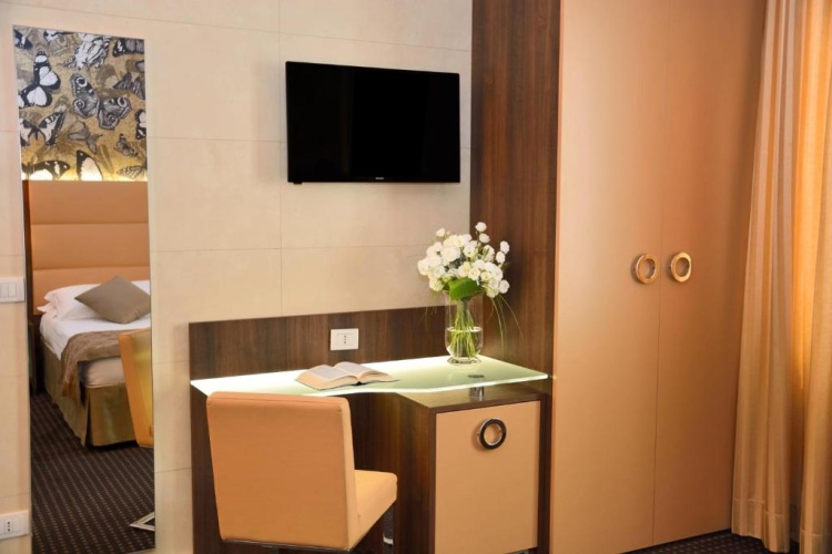 LH Hotel Sirio Venice photo 13