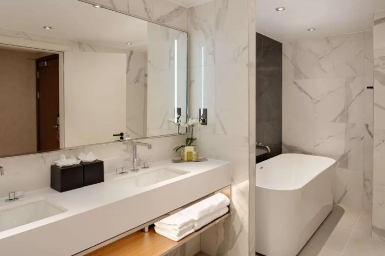 Hilton London Metropole photo 25