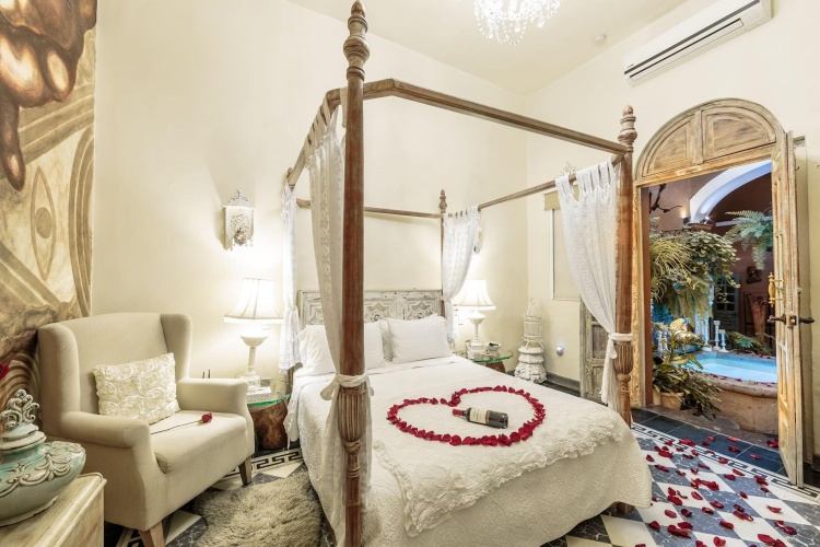 Double Master Suite