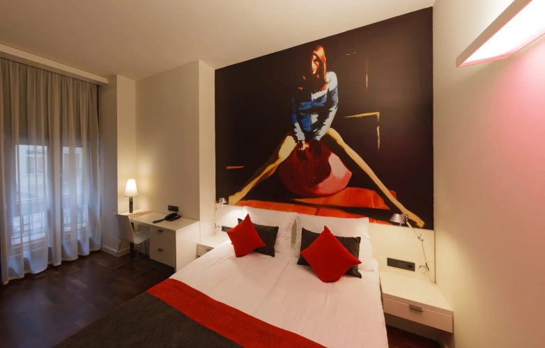 HIP Double Suite