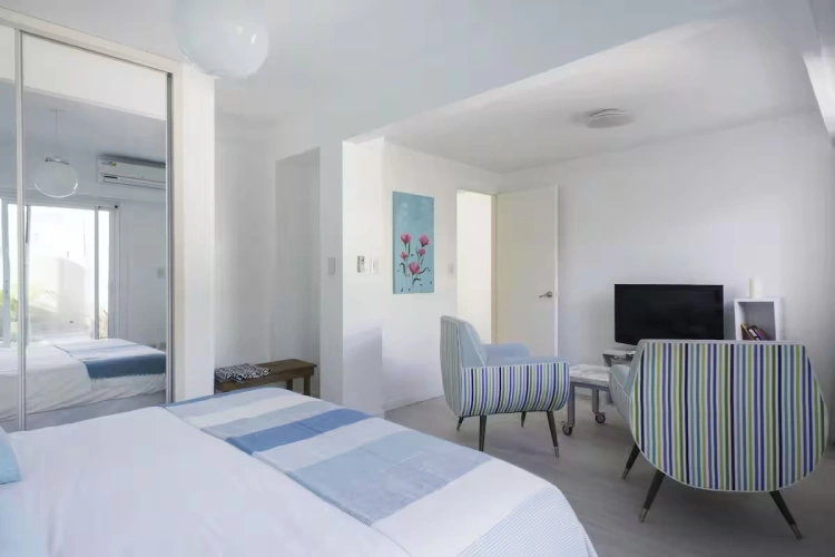 Superior Quadruple Apartment